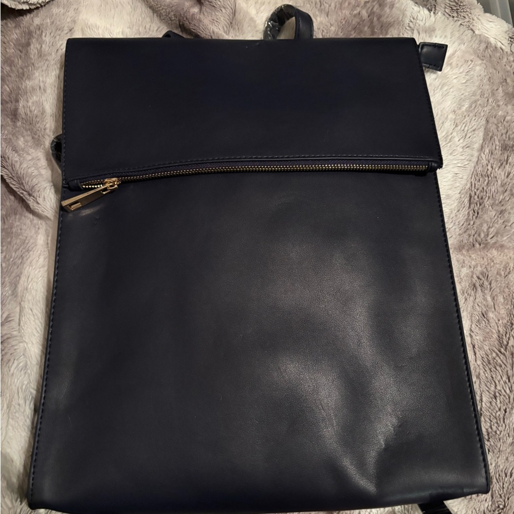 Summer and rose navy leather back pack